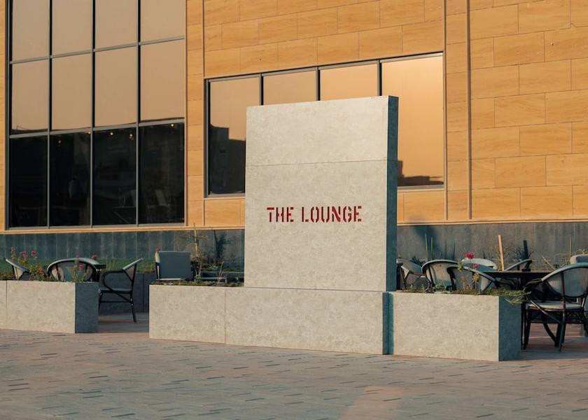 Al-Qassim Province Buraydah Bar (on property)