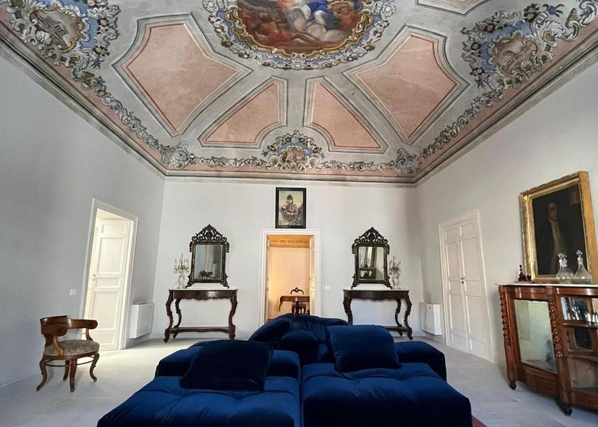 Sicily Corleone shared lounge/tv area