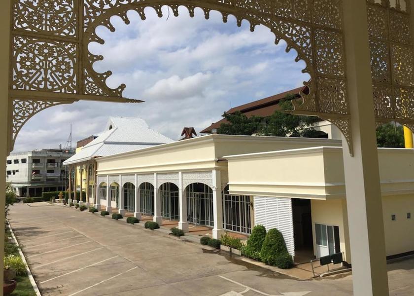 Phrae Province Phrae Parking