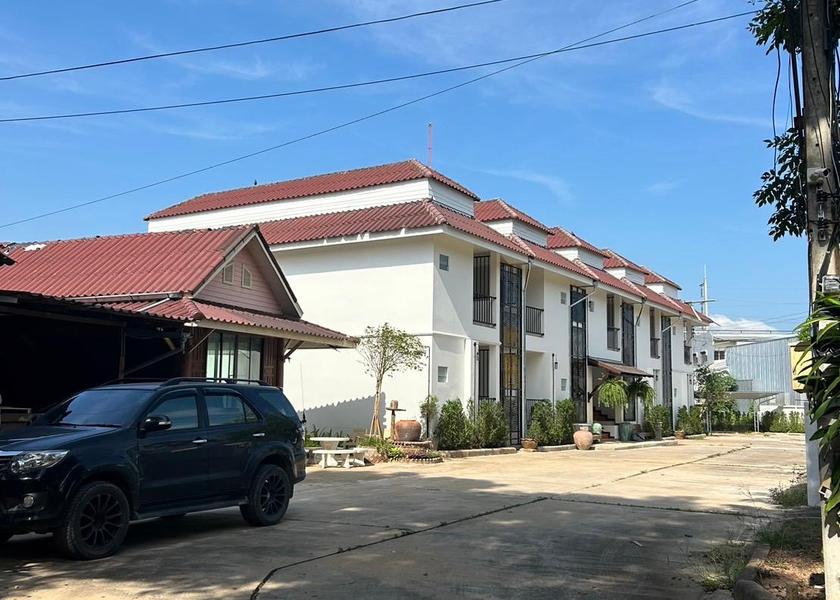 Phrae Phrae exterior view