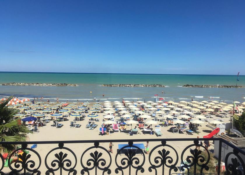 Marche Cupra Marittima view