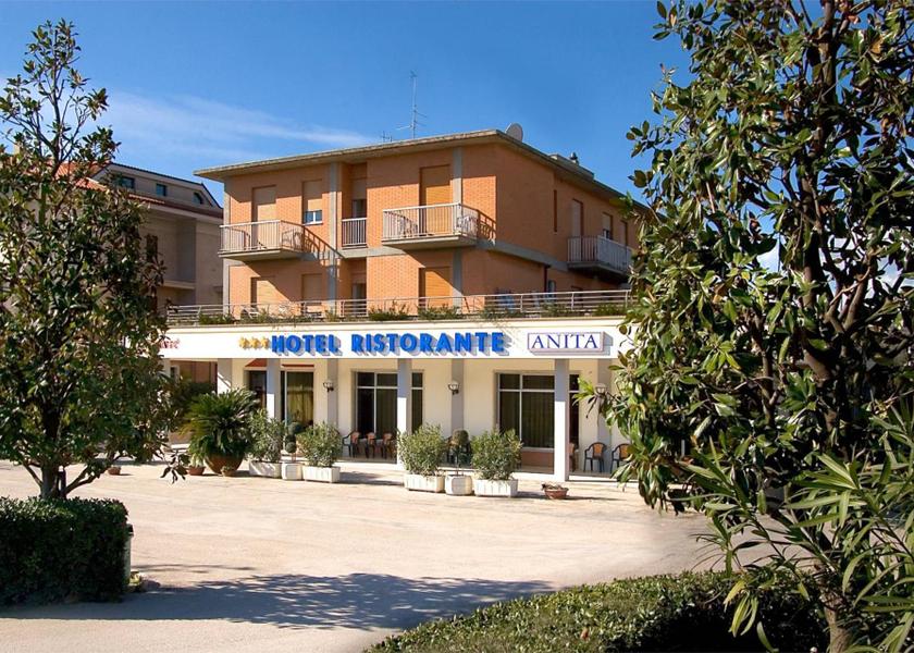 Marche Cupra Marittima entrance