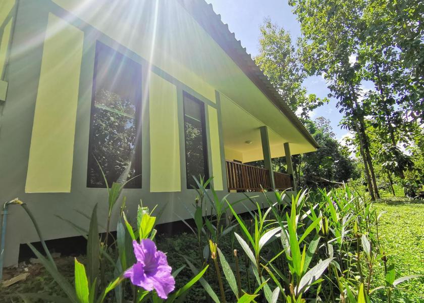 Lampang Province Mueang Pan Hotel Exterior
