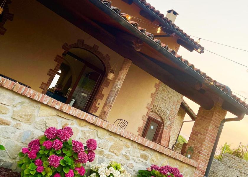 Piedmont Dogliani garden