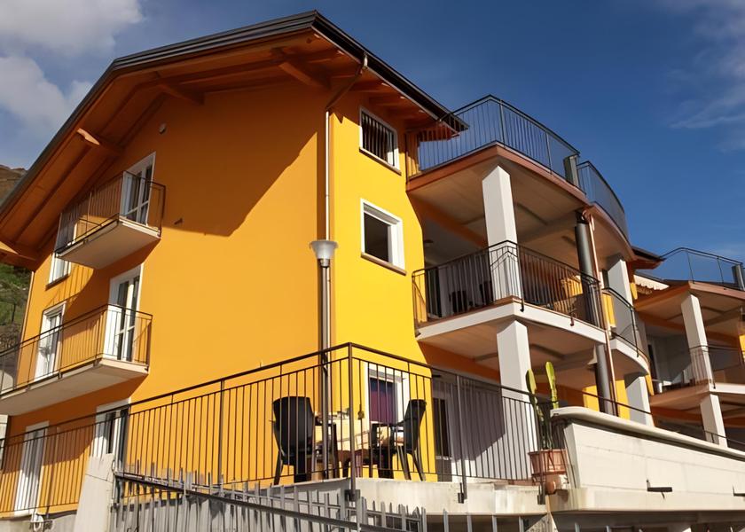 Lombardy Vercana exterior view