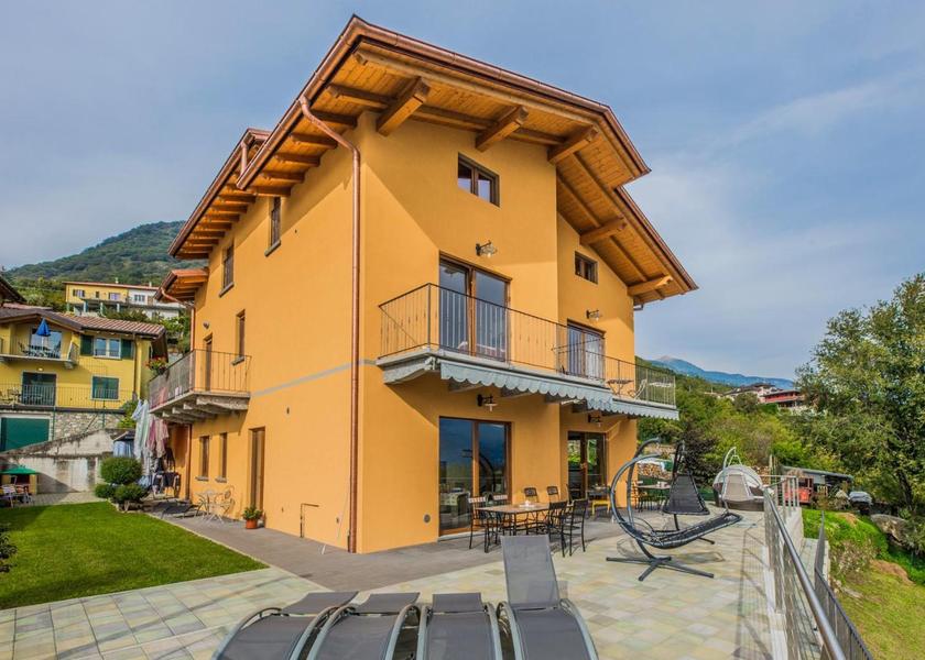 Lombardy Vercana exterior view