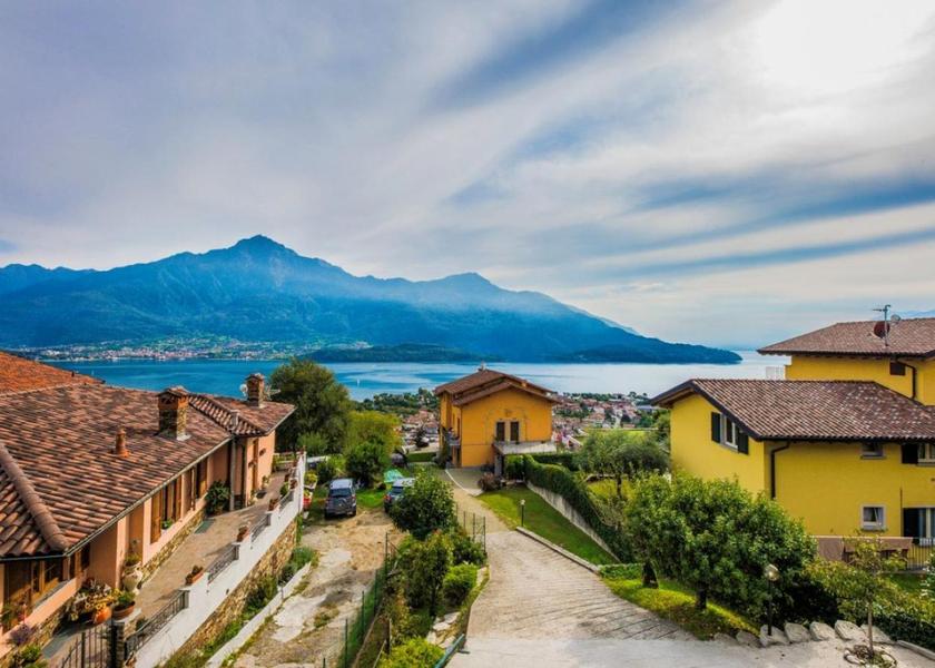 Lombardy Vercana view