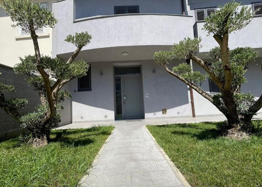 Tuscany Empoli entrance