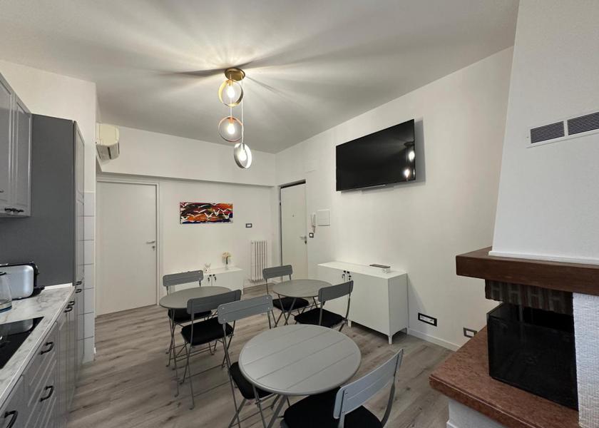 Marche Falconara Marittima facilities