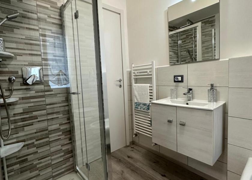 Marche Falconara Marittima Double Room with Private Bathroom