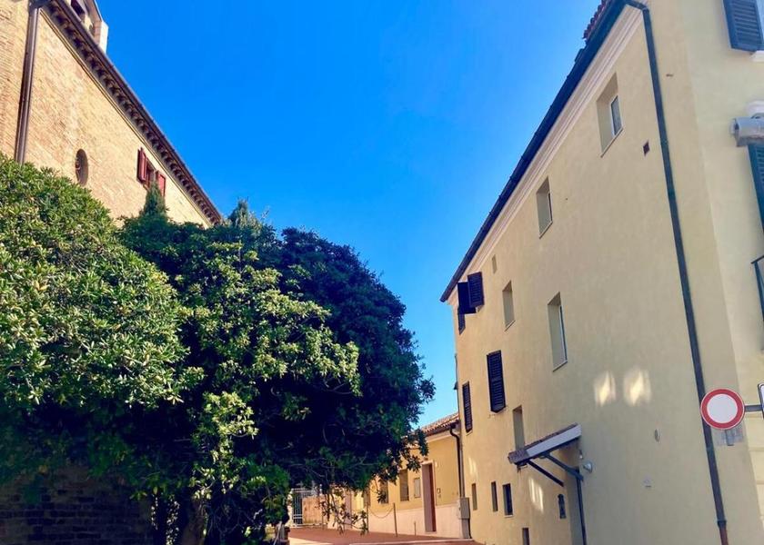 Marche Falconara Marittima surrounding environment