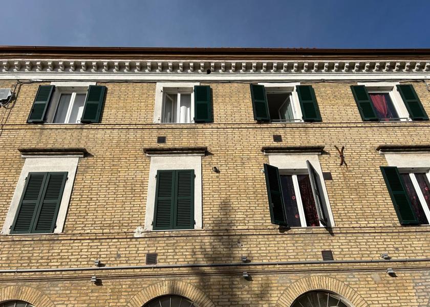 Marche Falconara Marittima exterior view