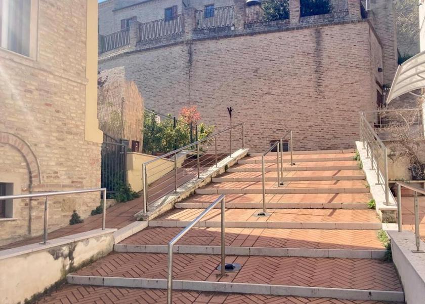 Marche Falconara Marittima surrounding environment