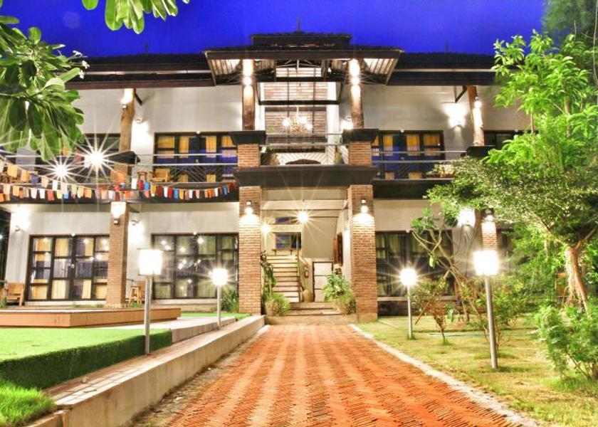Mae Hong Son Province Mae Sariang Hotel Exterior