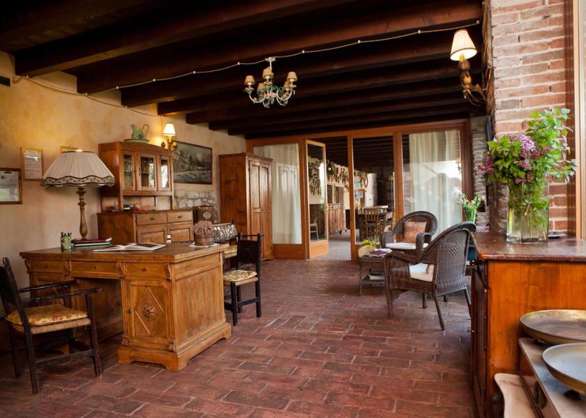 Veneto Fumane lobby