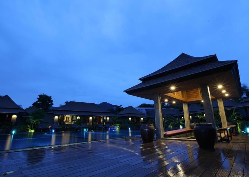 Krabi Province Ko Phi Phi Interior view