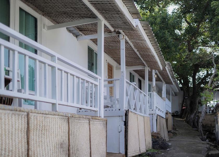 Krabi Province Ko Phi Phi Terrace/patio