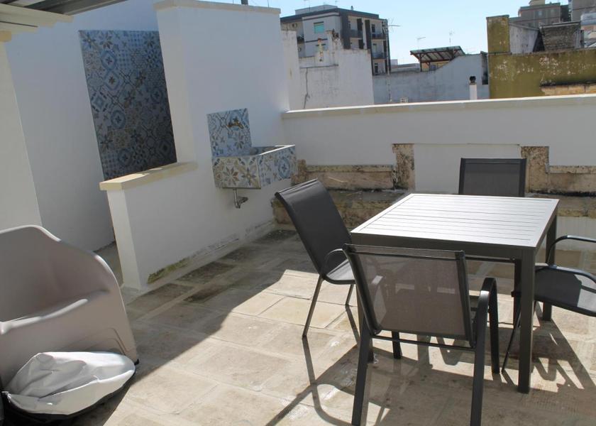 balcony/terrace