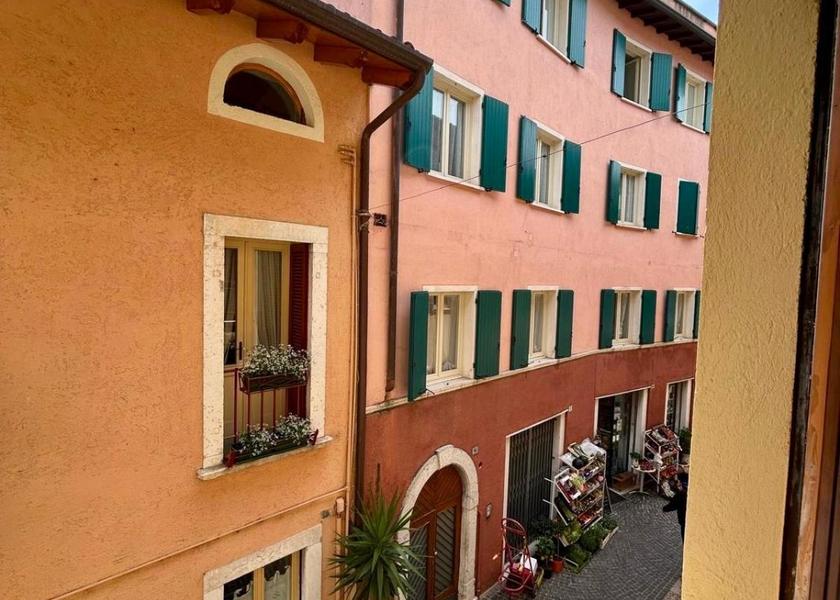 Lombardy Gardone Riviera 
