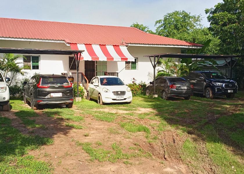 Phitsanulok Phitsanulok entrance