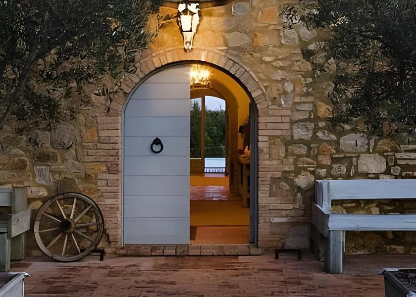 Tuscany Gavorrano Entrance