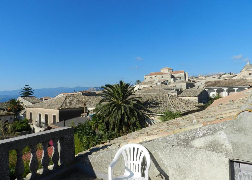 Calabria Gerace balcony/terrace