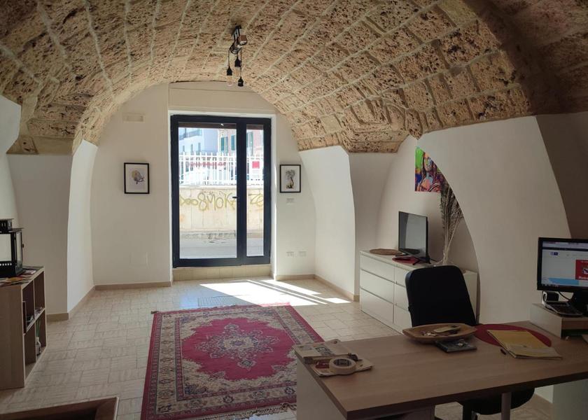Puglia Gioia del Colle lobby