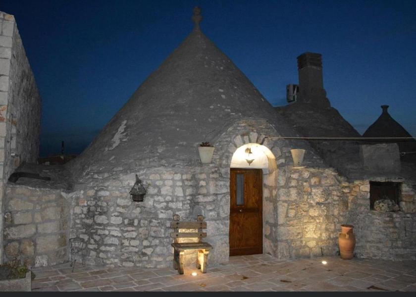 Puglia Gioia del Colle Hotel Exterior