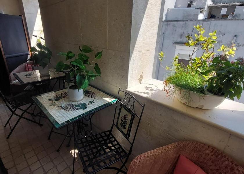 Puglia Gioia del Colle balcony/terrace