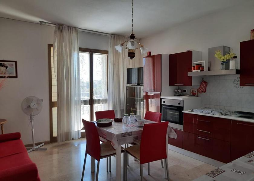 Sardinia Girasole kitchen