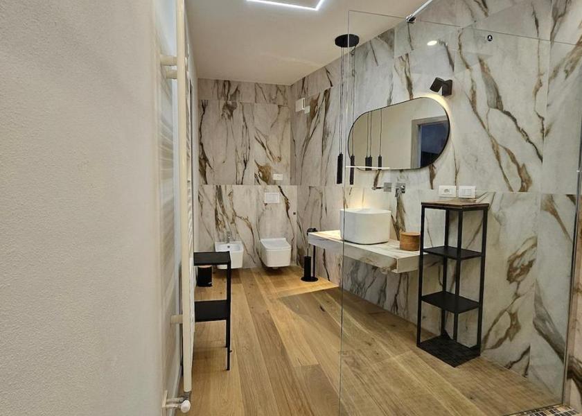 Friuli Venezia Giulia San Floriano del Collio bathroom