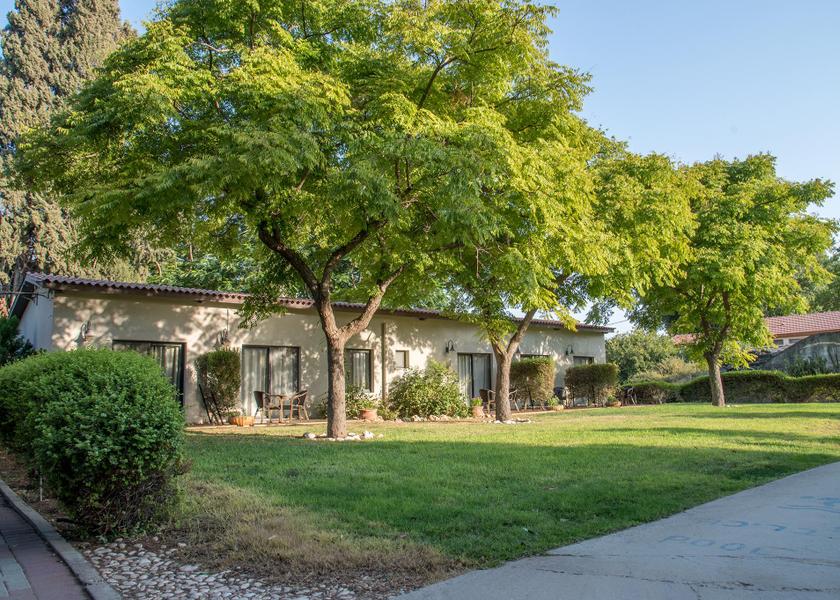  Tiberias Hotel Exterior