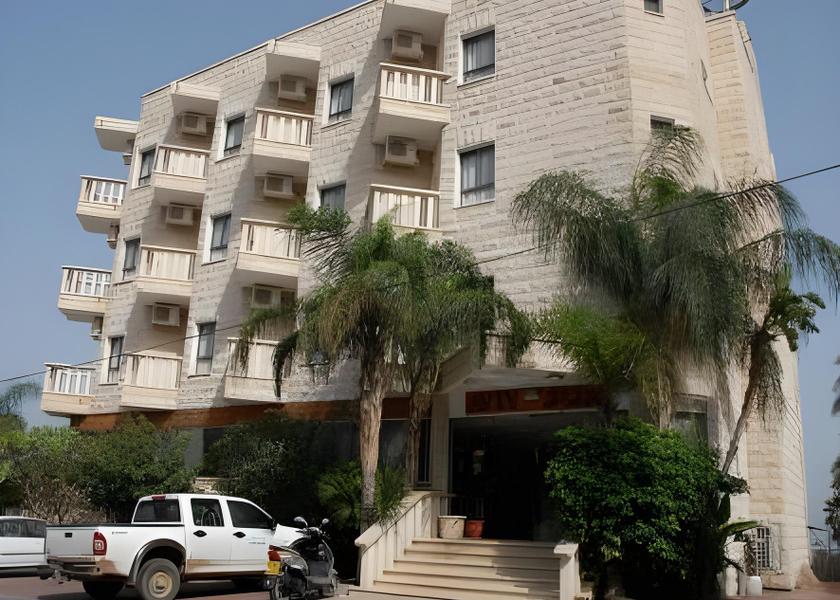  Tiberias Hotel Exterior