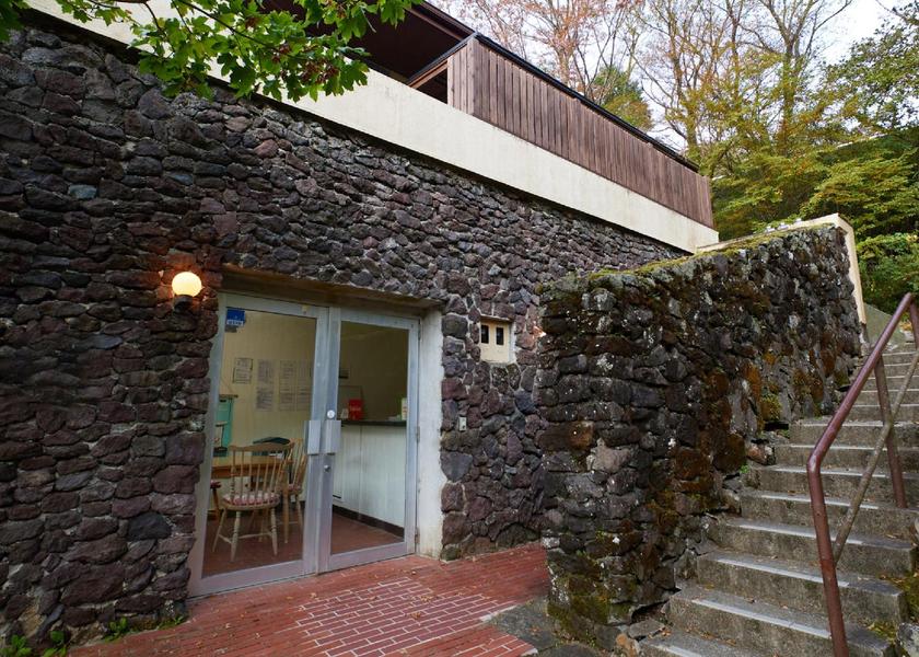 Kanagawa (prefecture) Hakone exterior view