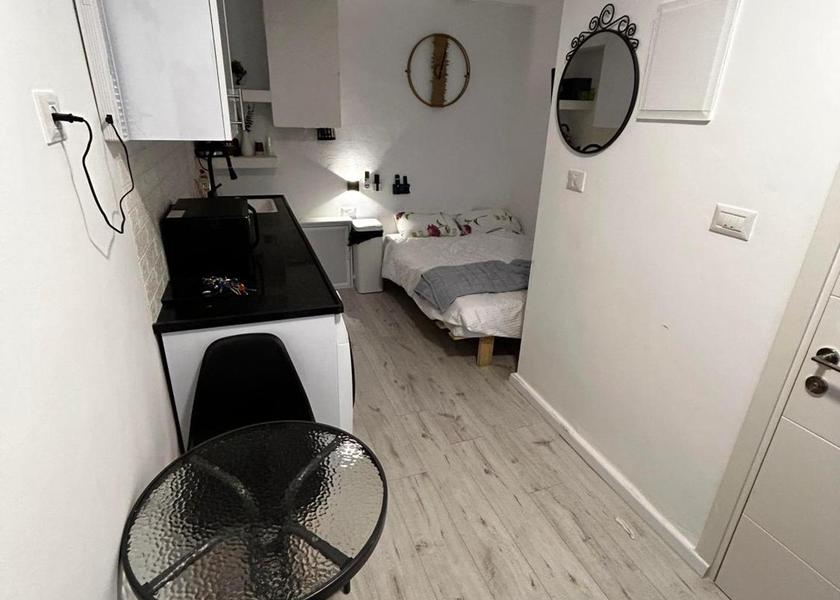  Jerusalem Apartment - Ground Floor