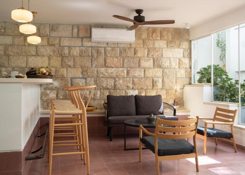  Jerusalem restaurant