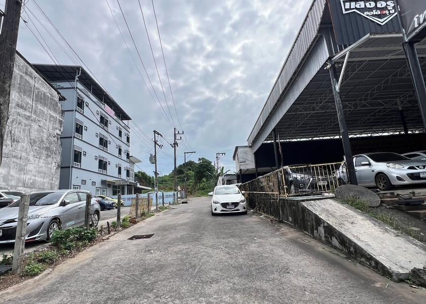 Phuket Province Ratsada Exterior