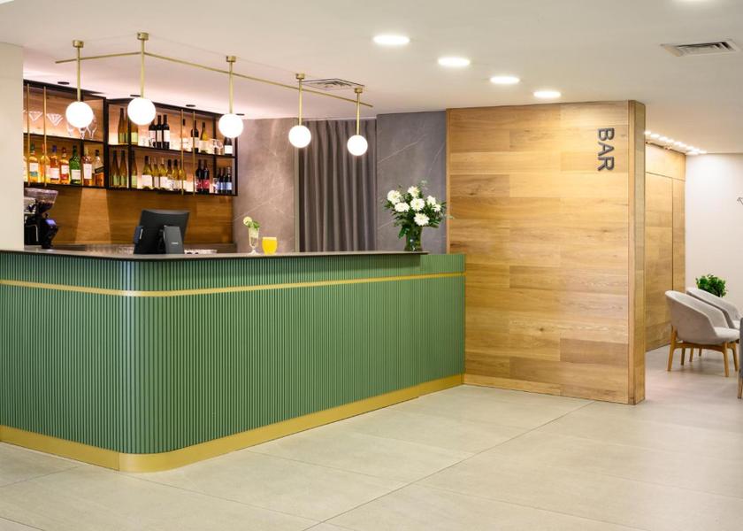 Northern Ramot Bar/lounge