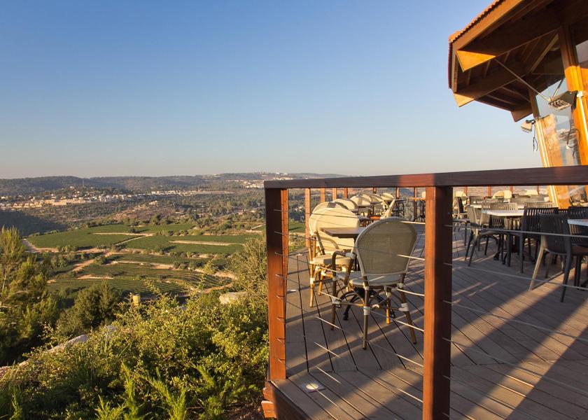 Jerusalem Mateh Yehuda bar/lounge