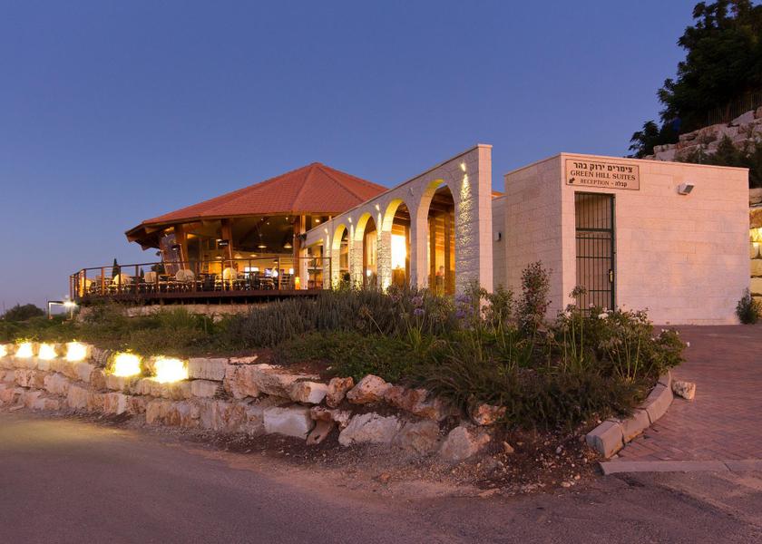 Jerusalem Mateh Yehuda lobby