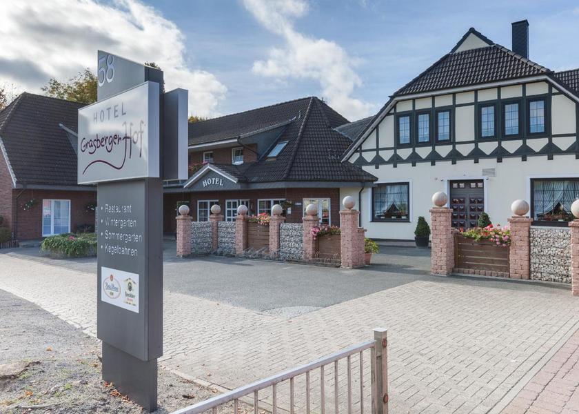 Lower Saxony Grasberg entrance