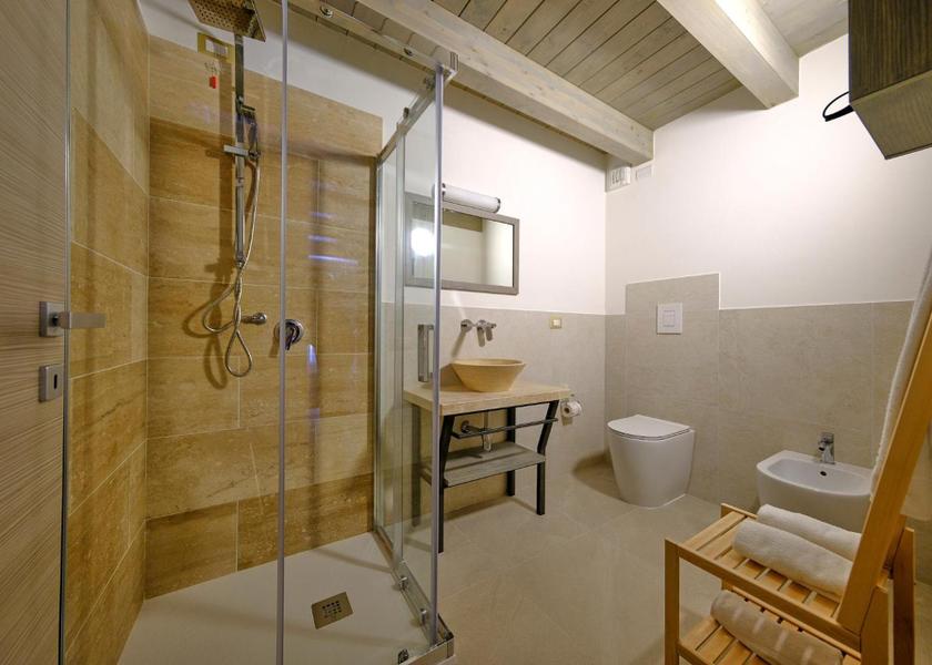 Sardinia Iglesias Quadruple Room with Private Bathroom