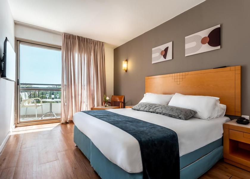 Southern Eilat Classic Double Room with Balcony Pool view