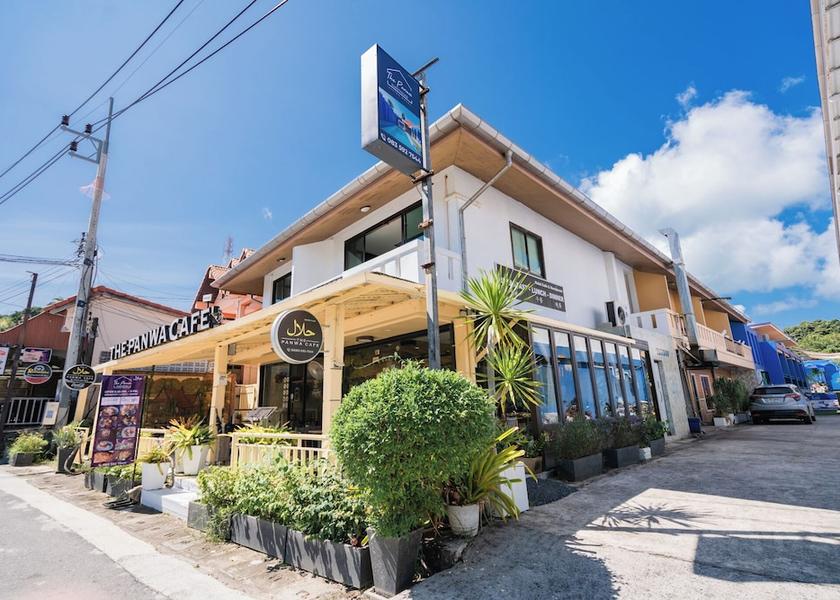 Phuket Province Wichit Front of property