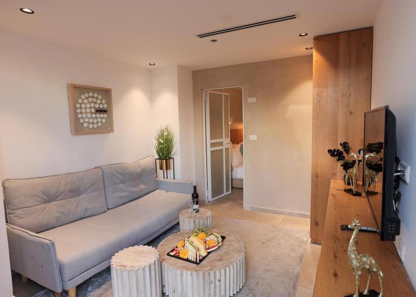  Eilat Presidential Suite