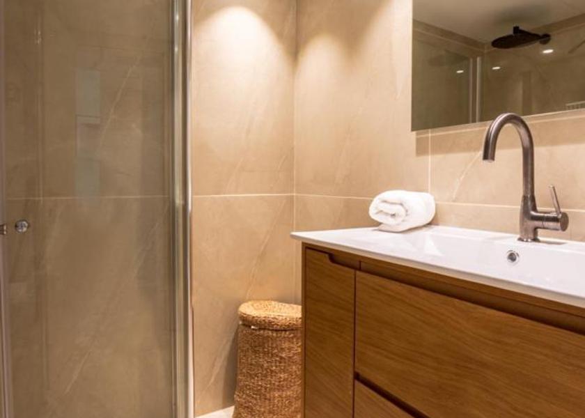  Caesarea Two-Bedroom Apartment with Balcony