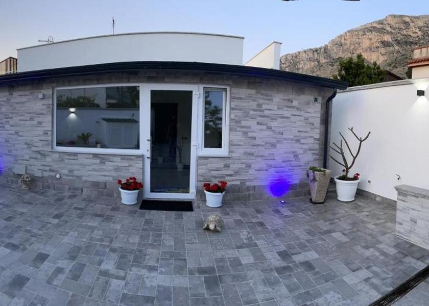 Sicily Isola delle Femmine facilities