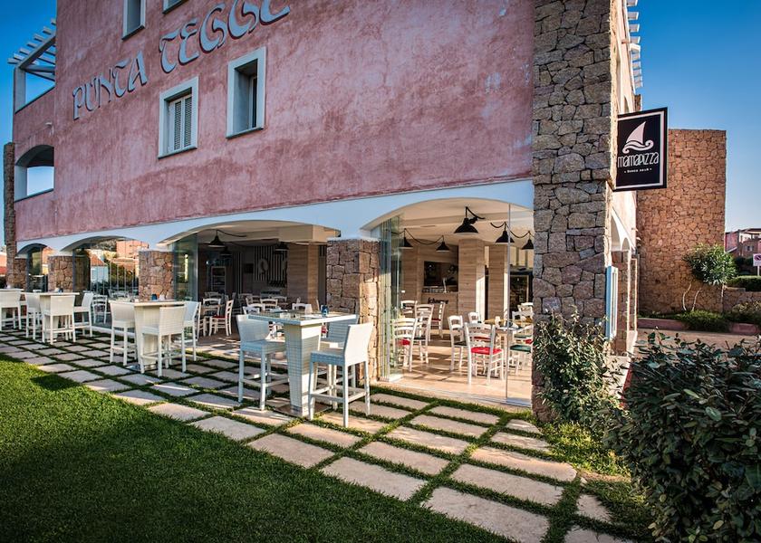 Sardinia La Maddalena Outdoor dining