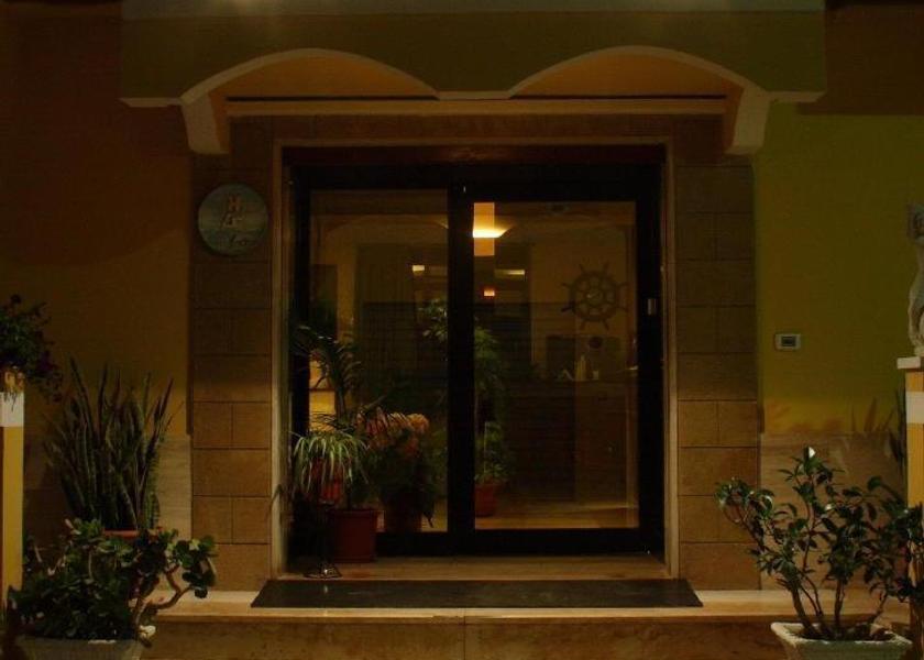 Sicily Lampedusa entrance