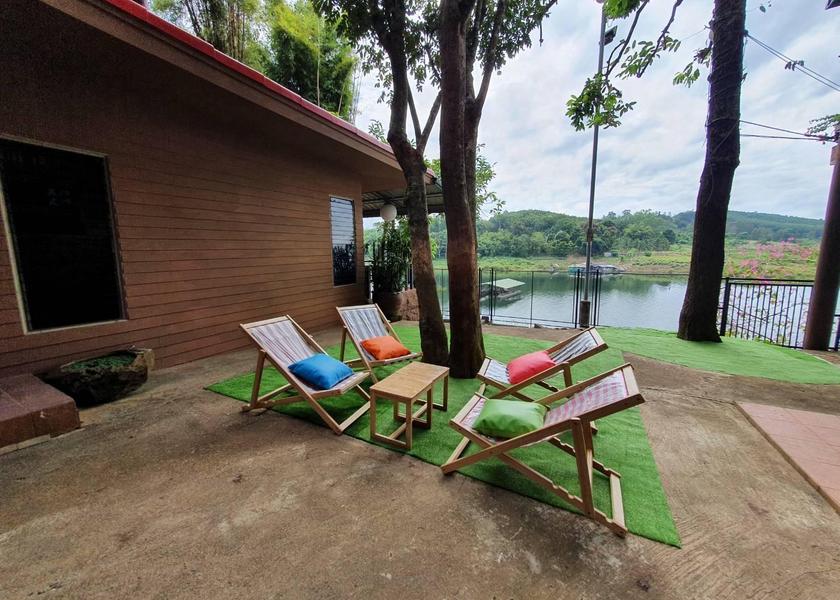 Kanchanaburi Province Sangkhla Buri surrounding environment